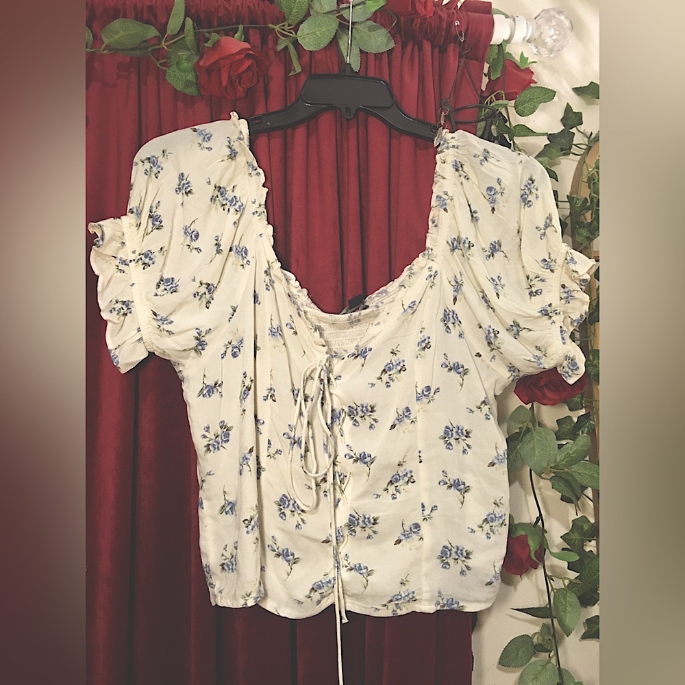 American eagle floral off the shoulder peasant lace up corset top - cottagecore